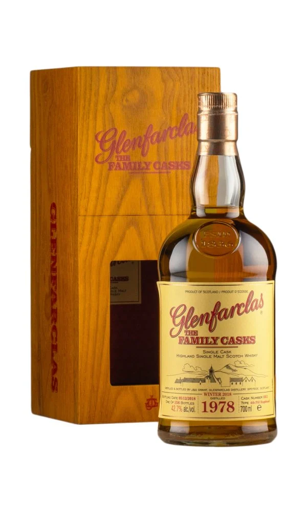 Glenfarclas 40 Year Old Family Cask #661 1978 | 700ML - Whiskey