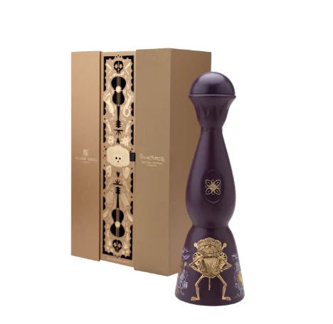 Clase Azul Limited Dia De Los Muertos 2024 Edition Tequila | 1L