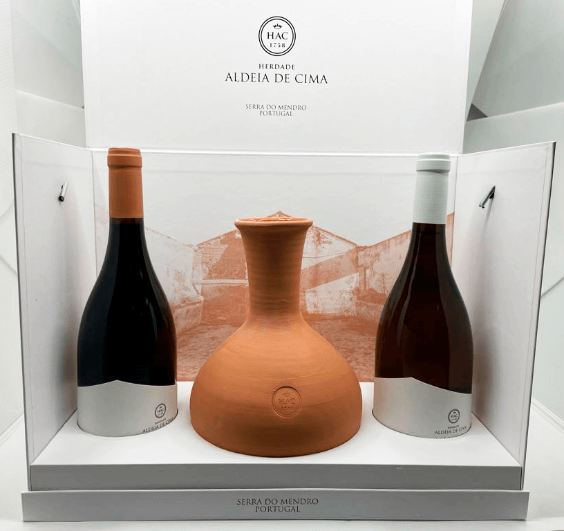 Aldeia De Cima Reserve White + Red + Decanter Set - Herdade Aldeia de Cima
